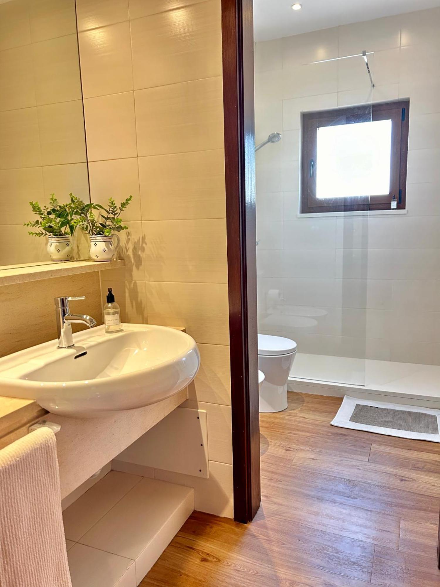 Colares Beach House, Pool Child Friendly 외부 사진