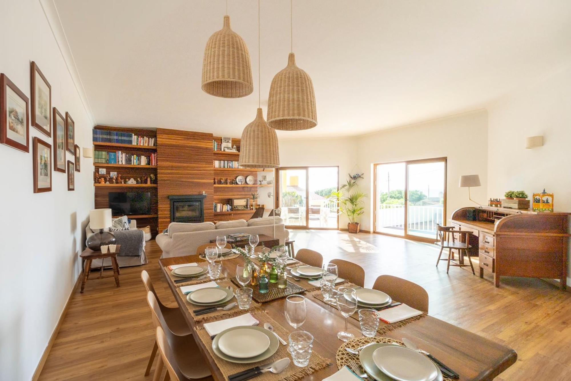 Colares Beach House, Pool Child Friendly 외부 사진