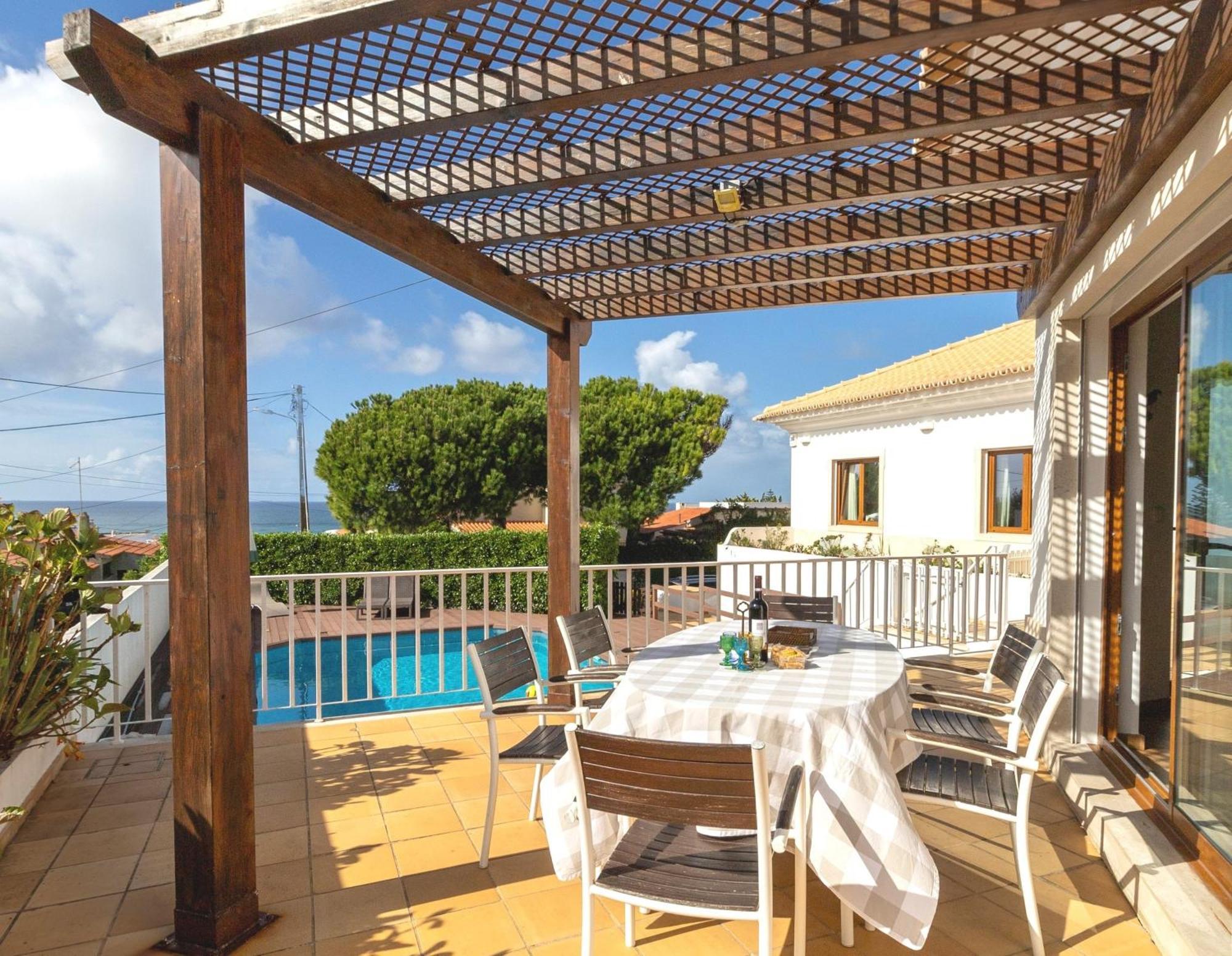 Colares Beach House, Pool Child Friendly 외부 사진