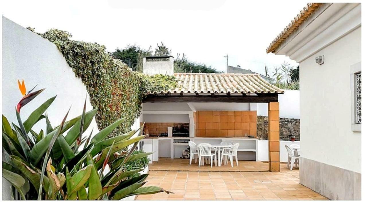 Colares Beach House, Pool Child Friendly 외부 사진